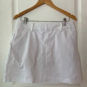 Puma white golf skort size 6